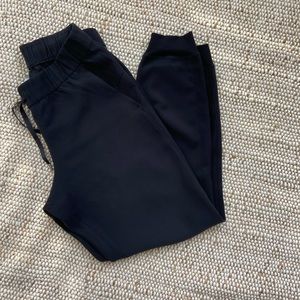 Lululemon On The Fly Joggers